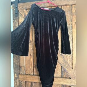 Velvet long sleeve maternity dress